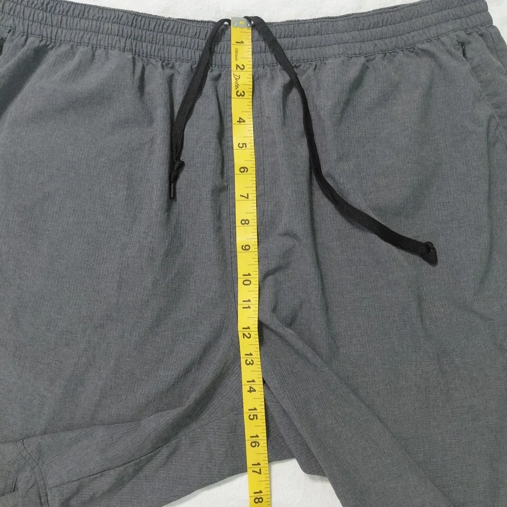 Adidas Mens Sportswear Training Essentials Athletics Shorts Size 2XL Gray